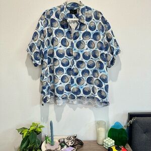 vintage blue & white swirl pattern button down shirt